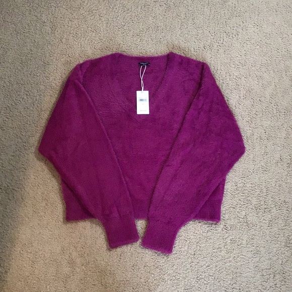 Splendid V Neck Sweater - Picture 2 of 6